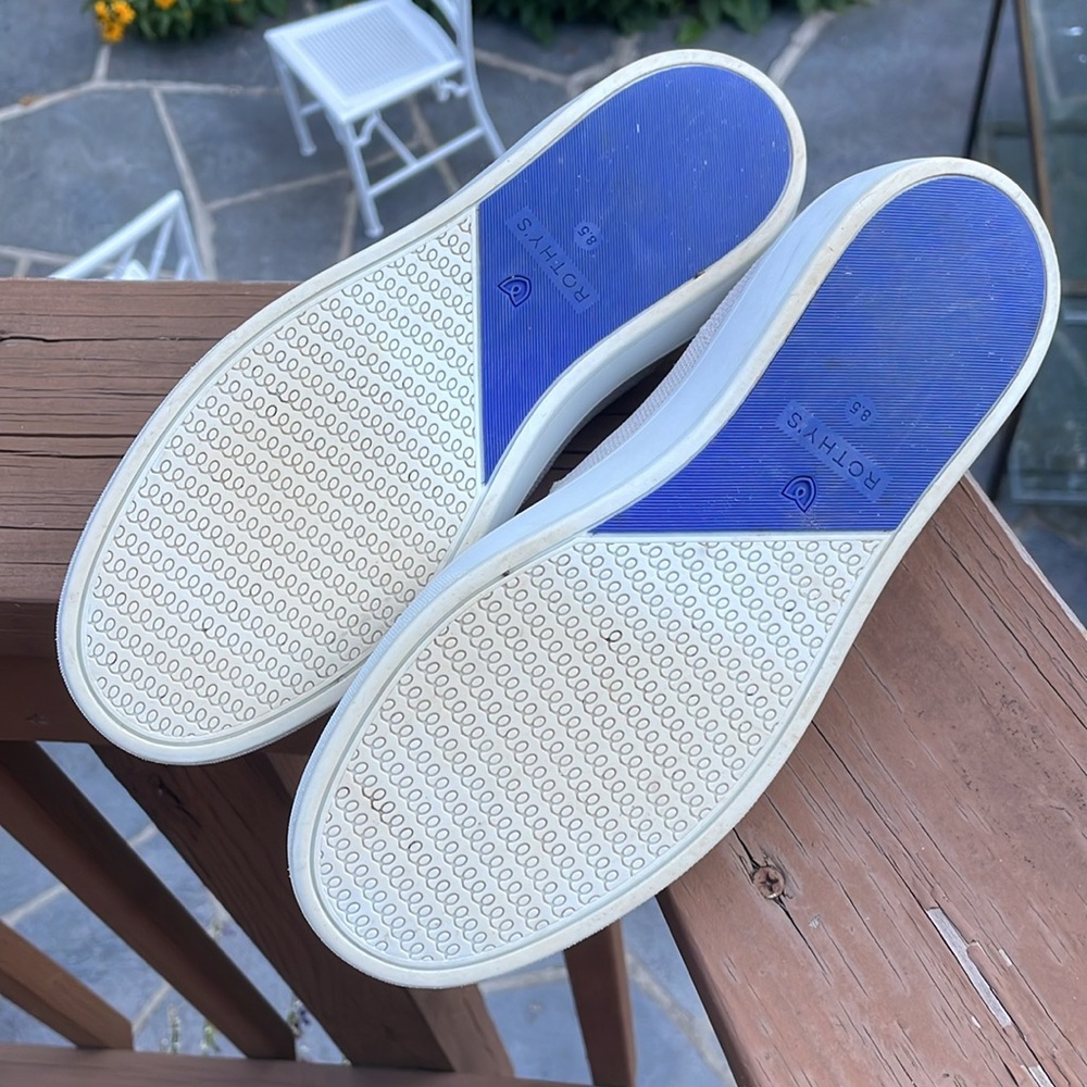 Rothy’s the original slip-on sneaker in Sand - Picture 13 of 13